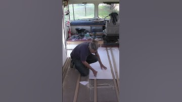 Insulating a bus floor #schoolies