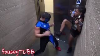 Camera Caché Horreur Ascenseur