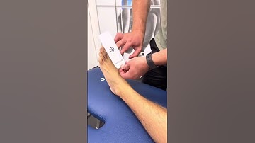 Tape your big toe with Julian Coronas! #kinesiologytape #painrelief #recovery #painmanagement