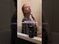 Практика с теплым влажным полотенцем в душе