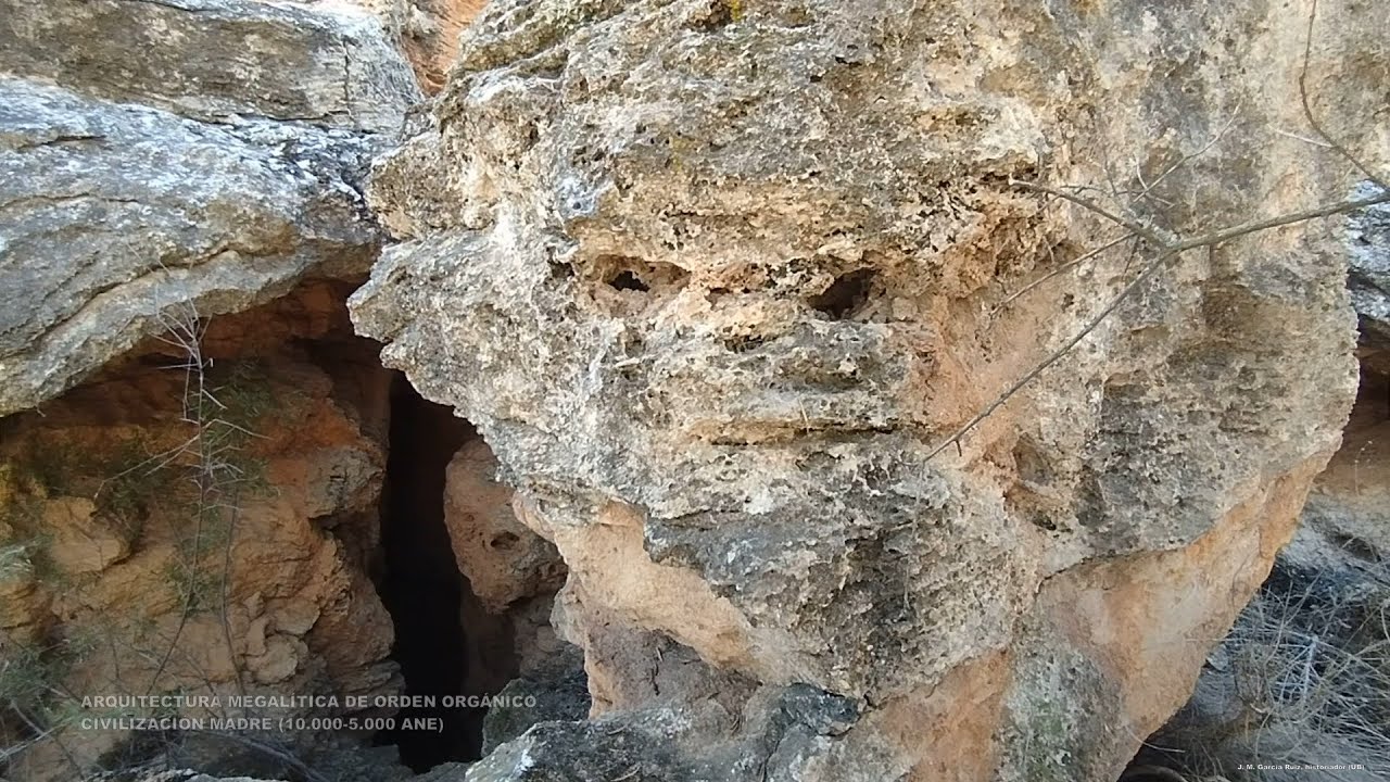 LA CUEVA DE ALICÚN DE LAS TORRES (GRANADA)