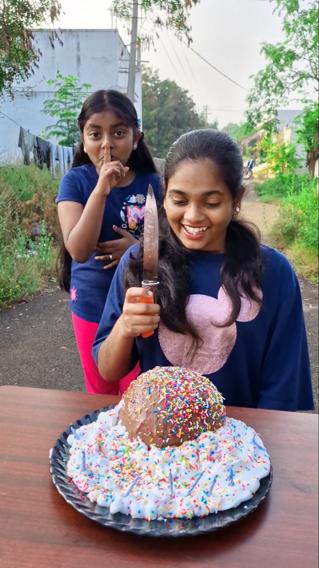 Balloon cake PRANK on my sister ??Tom\u0026Jerry ?DiyaIshwarya #shorts #viralvideo
