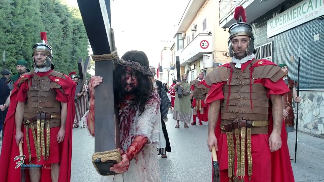 Frignano Processione Storica Liturgica 2023 riprese con DRONE