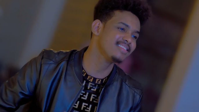 Porno sharbatida katta klitoris Onam porno hammom