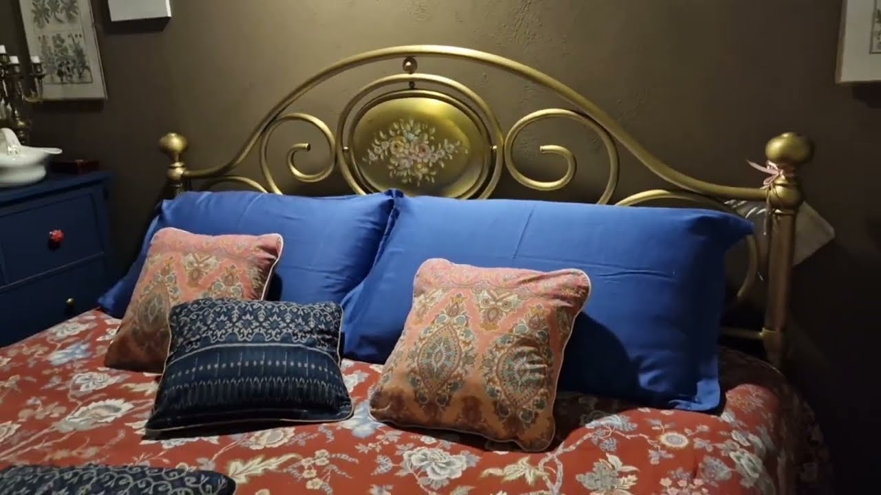 Кактус в колготках/ Room tour-  спальня в шале/ Бельё- Bassetti.