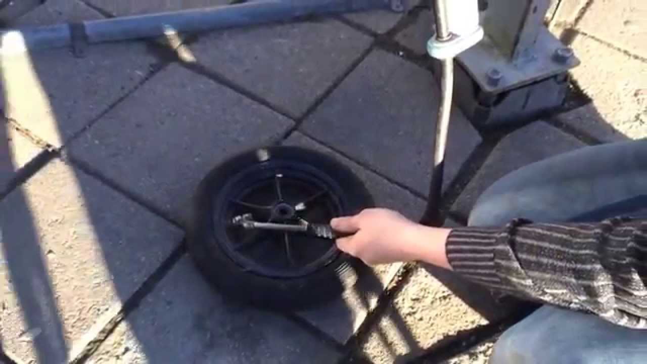 pump for stroller tires
