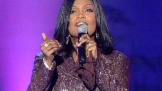 CECE WINANS LIVE - EVERLASTING LOVE chords