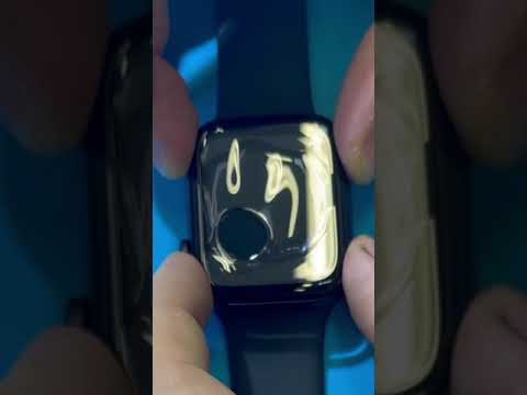 Как убрать царапины с часов. Полировка дисплея Apple watch. Полировка стекла Эппл вотч. Iphone 4 полировка экрана. Полировка корпуса Apple watch.