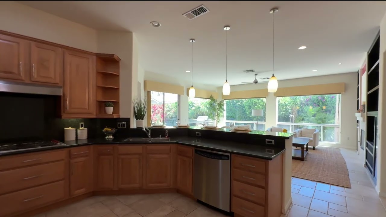 Sun City Palm Desert || 78364 Grape Arbor Ave