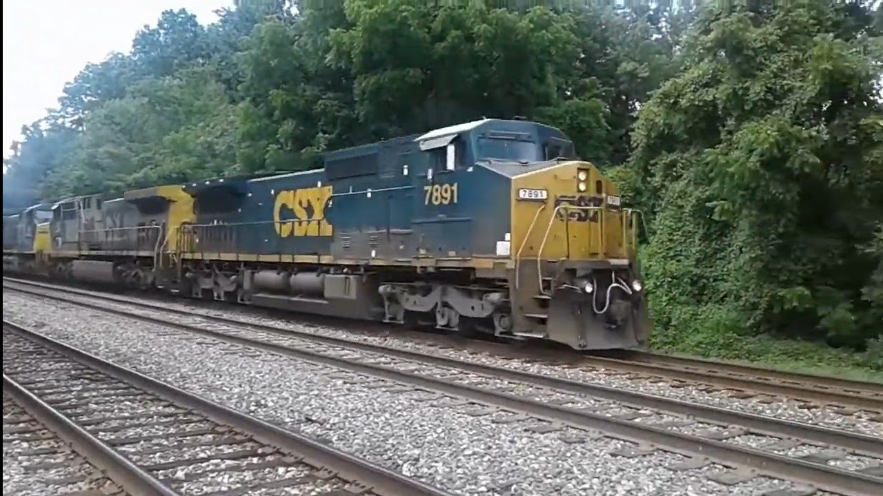 chanel perfume Good Power On A Four Engines CSX Q372 Mixed Frieght Train