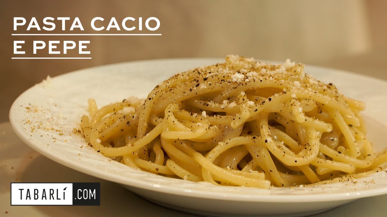 Pasta Cacio E Pepe: Pâtes, Fromage, Poivre ... C'EST TOUT!!!
