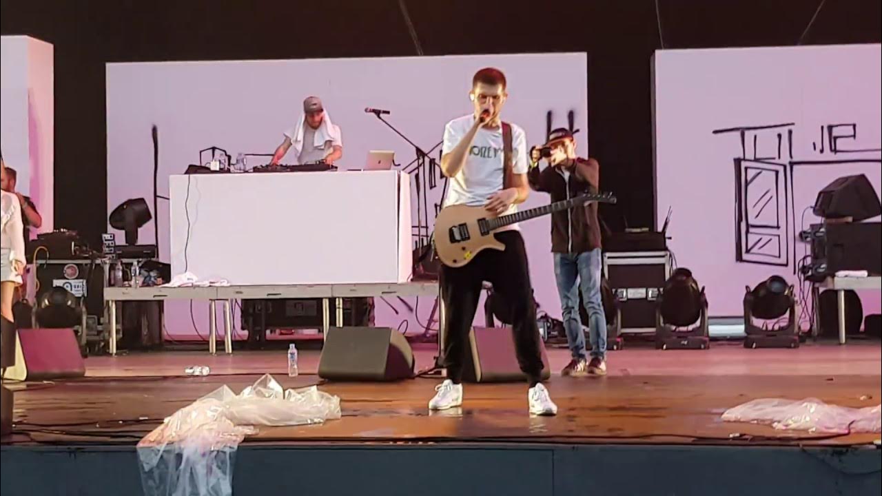 Лето в столице noize mc аккорды. Noize mc гитара. Нойз лето в столице. Нойз мс. Лето в столице нойз.
