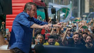 Au Brésil, Jair Bolsonaro harangue ses partisans et menace les institutions • FRANCE 24