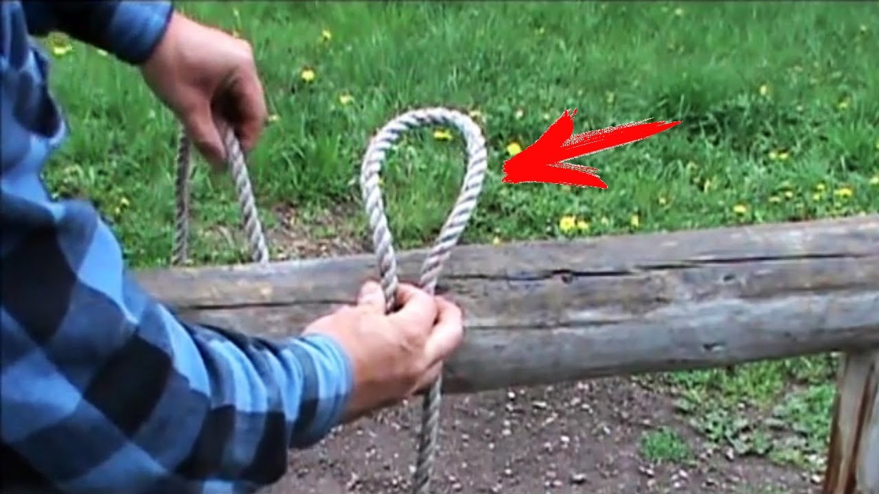 Шаг 2: Сделайте узел на первой веревке