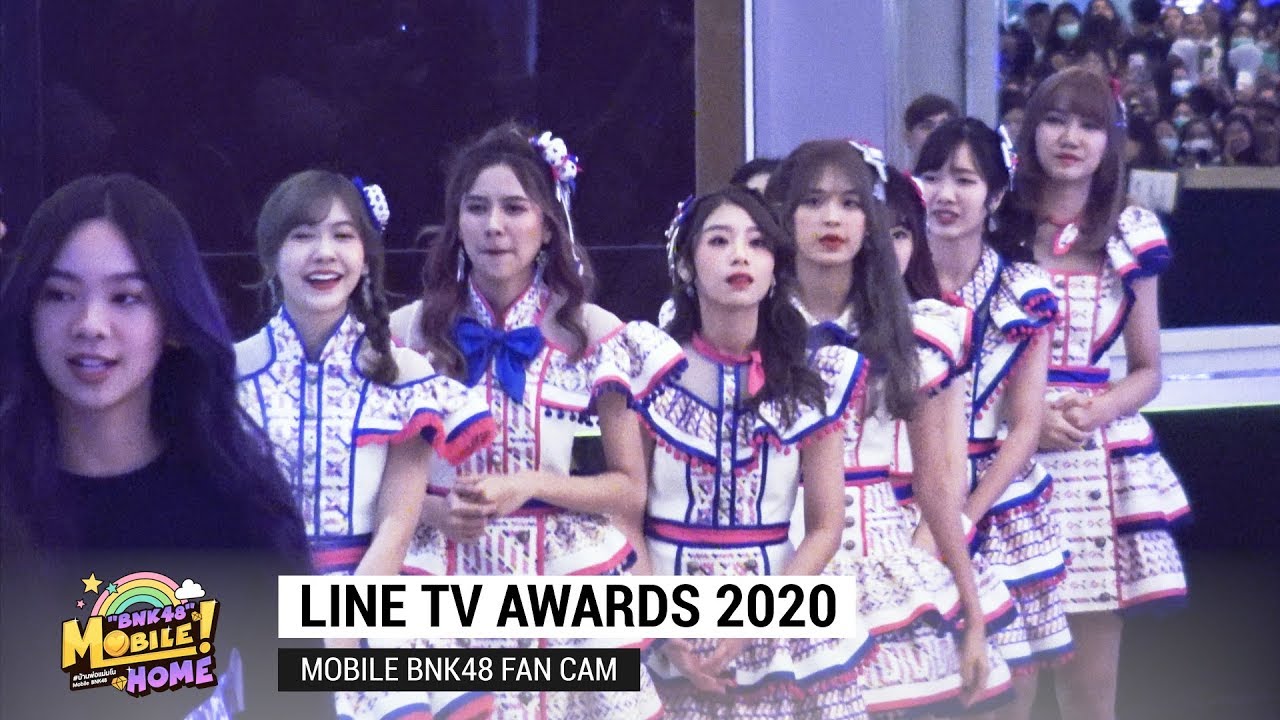 BNK48 และดาราศิลปินตบเท้าเดินพรม LINE TV AWARDS 2020