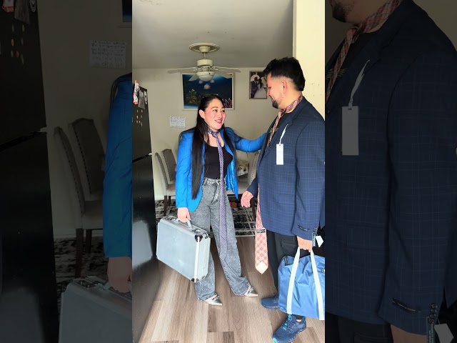 Listo para la convención, con la líder ￼
