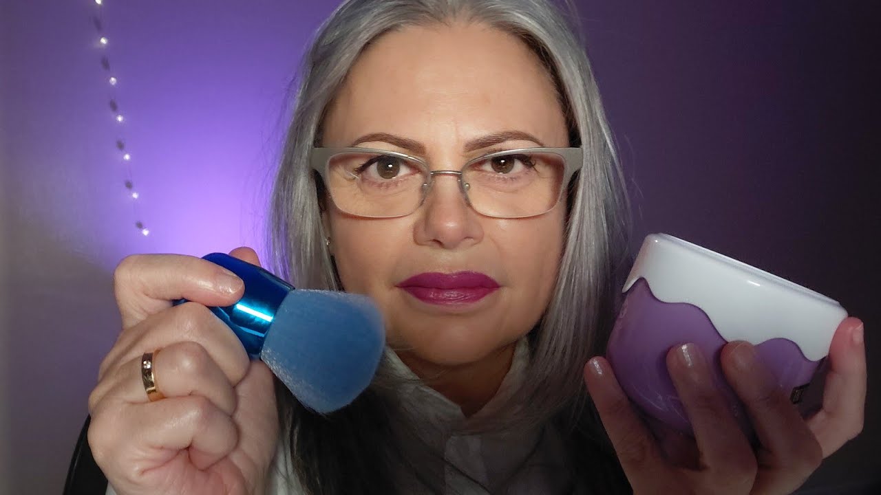 ASMR  ESTETICISTA habladora te hace facial y vende sus cremas | ROLEPLAY | ASMR en español.