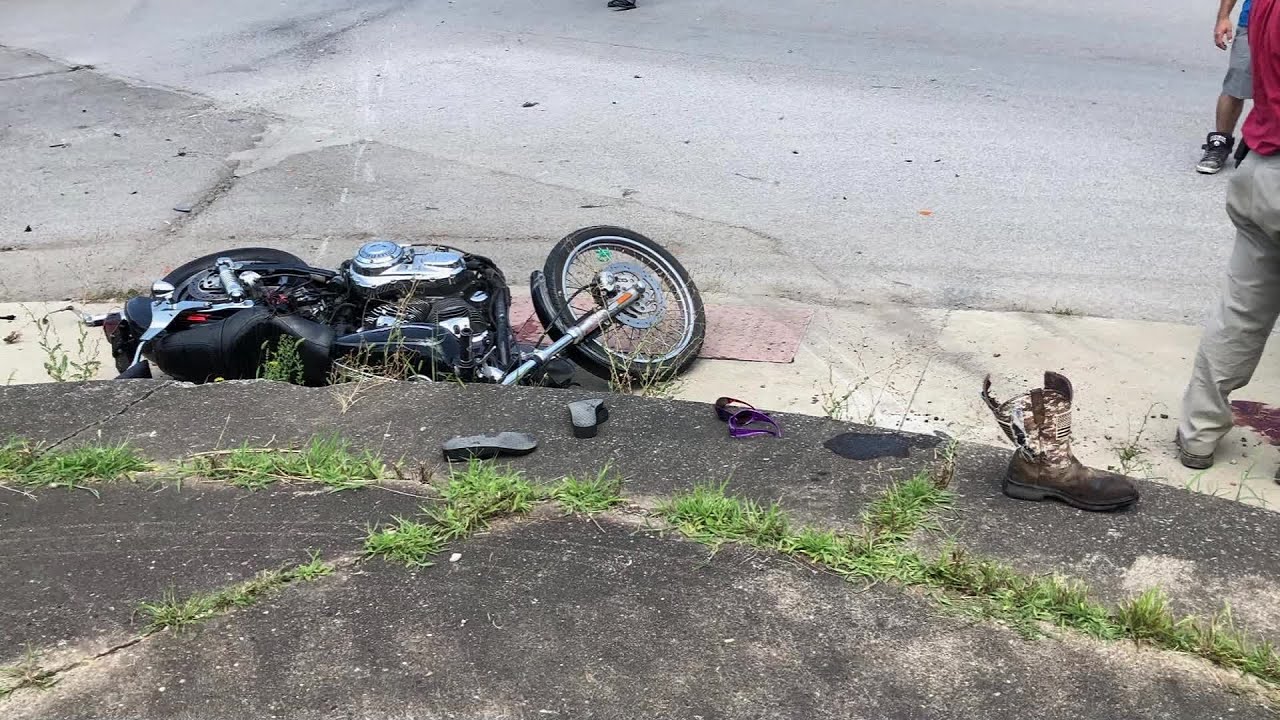 Bikers chase down teen hit and run driver - YouTube