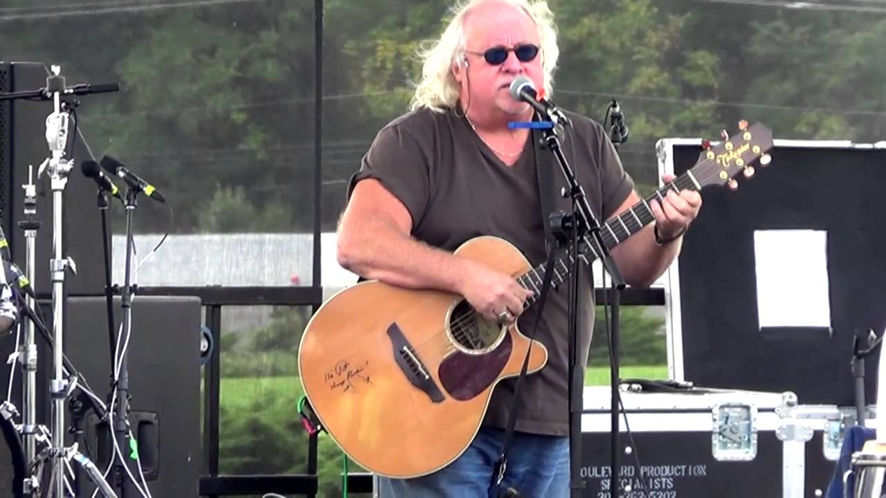 Obejrzyj Bus Stop - Pat Guadagno & Richie Blackwell - All Eyes On Video w YouTube Obejrzyj Bus Stop - Pat Guadagno & Richie Blackwell - All Eyes On Video w YouTube