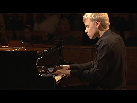 Видео: Alexandеr Malofeev -- P.I.Tchaikovsky. The Seasons, Op.37a