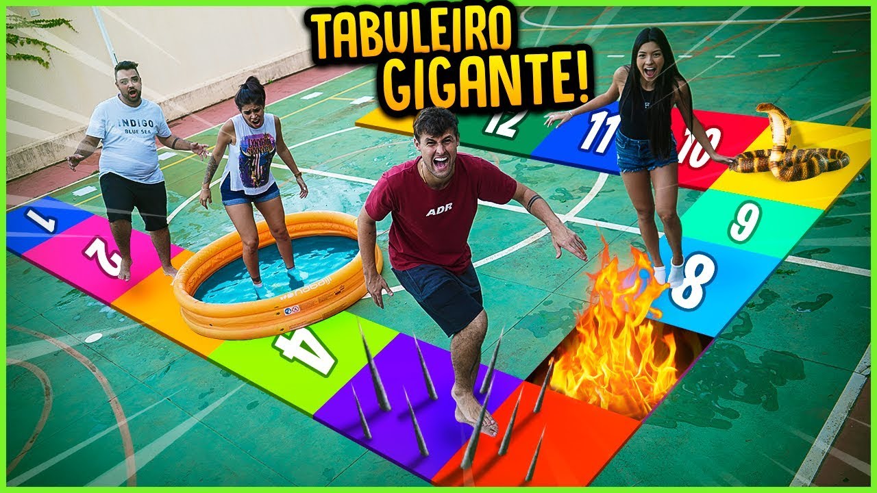 JOGO DE TABULEIRO GIGANTE COM AMIGOS !!