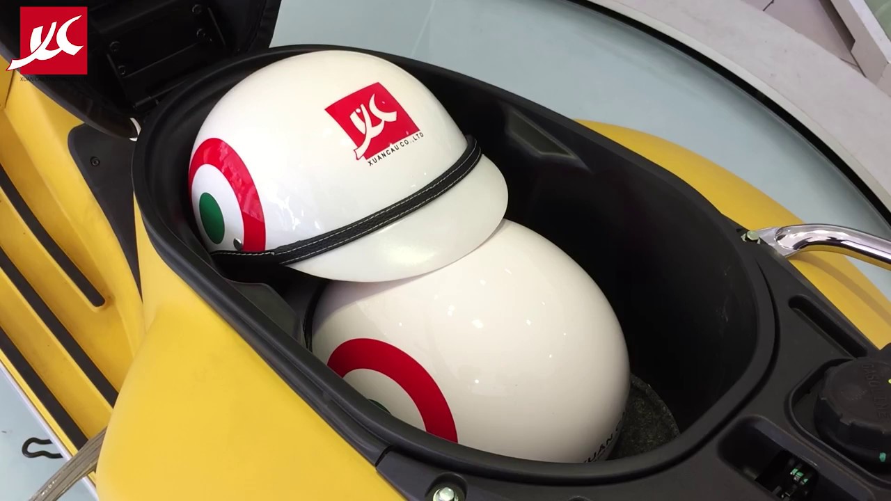 REVIEW 360° - VESPA GTS SUPER 300 QUASAR 2018 (Yellow Matt)