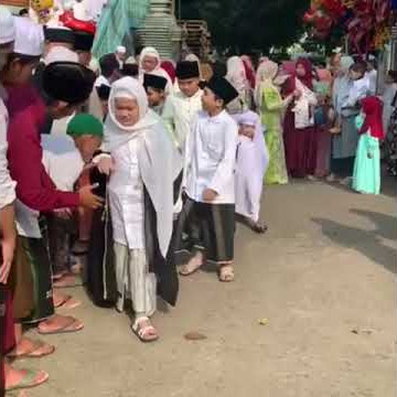 H. aa Farhan putra bungsu Almagfullah Abuya Uci.