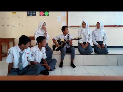 Bulan Batu Hiu-cover By Doel Sumbang