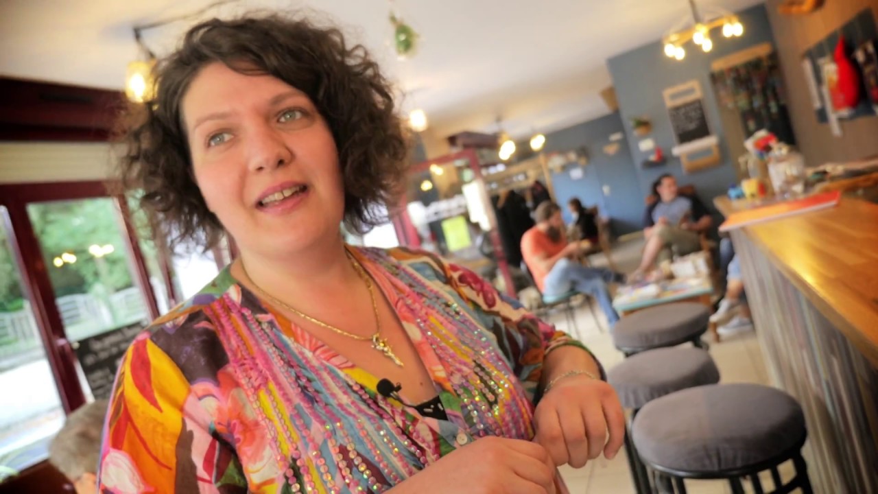 Bookkafé, café littéro-solidaire à Bruay-La-Buissière