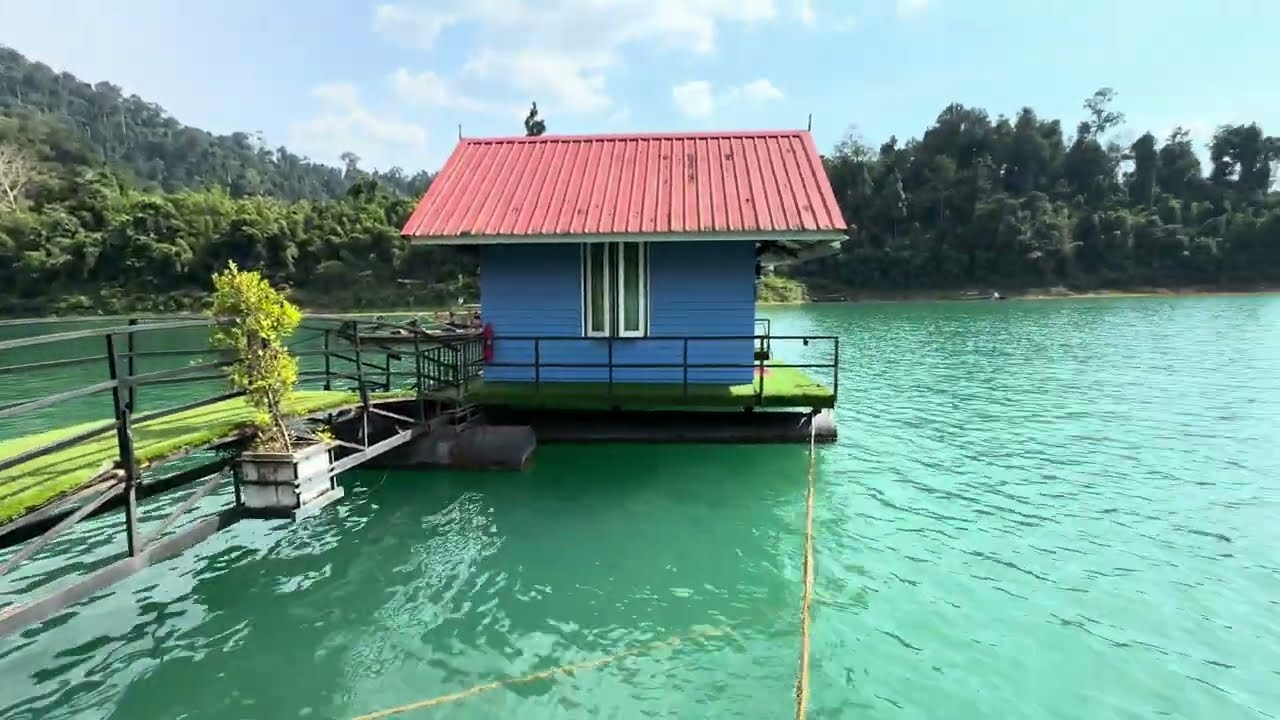 Scott Explores Phutawan In Thailand 