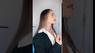 Sadece Herkesten Öndeyim Cemre Solmaz