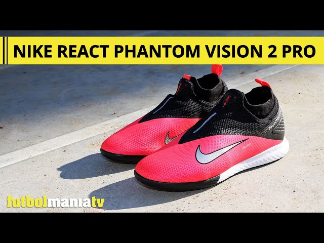 Nike React Phantom 2 - YouTube