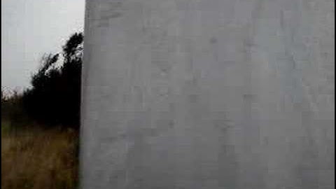 Recording wind with a contact mic