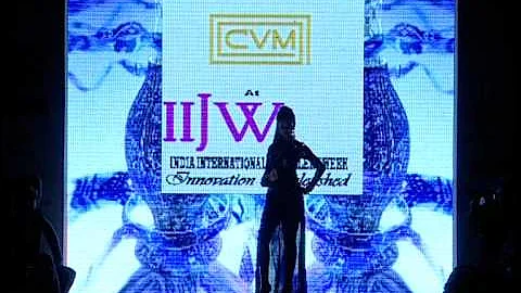 CVM FASHION SHOW IIJW 2010 PART 2