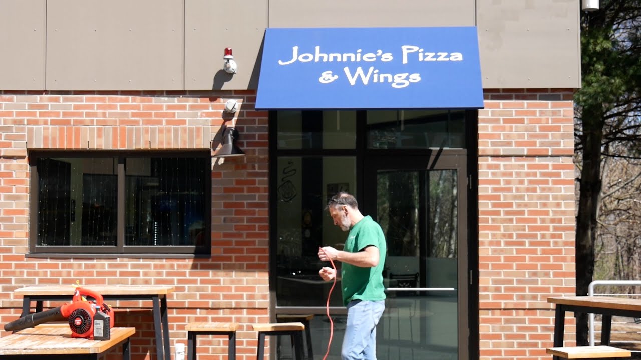 Johnnie's Pizza and Wings in the Community Watertown, MA YouTube