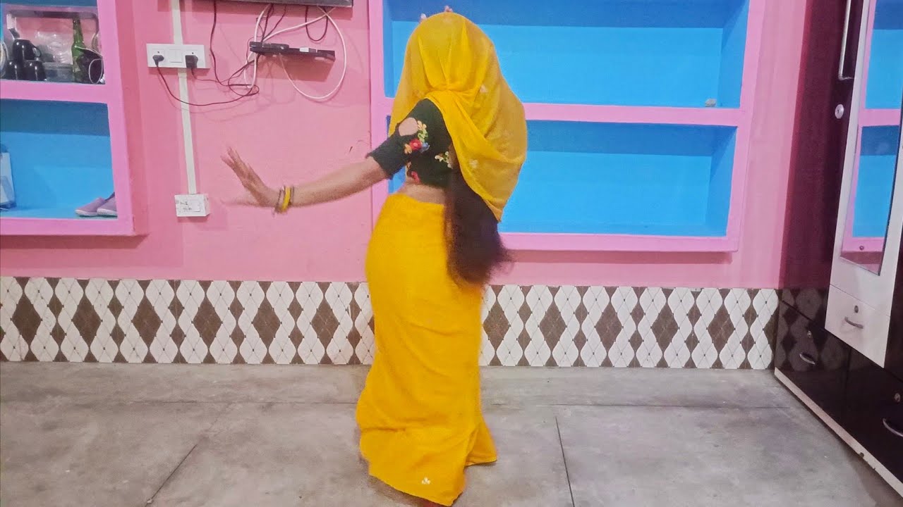 सुनो री नन्द मगरे पे बोल गयो कौआ # Dj Remix Lokgeet 💯 कमरतोड़ कंचा डांस & Neelam Yadav 6397979031