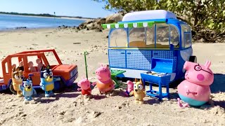 Bluey & Peppa Pig Beach adventure ‼ 1 HOUR