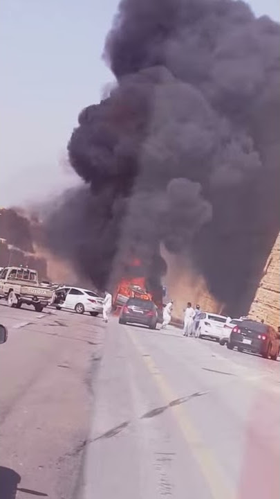 انفجار سيارة بعد حادث