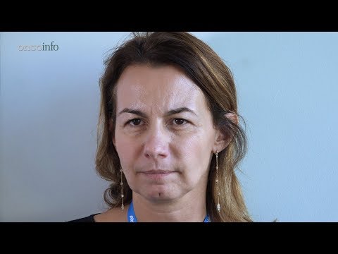 Video: Co-targeting Di EGFR Da MiRNA-193a-3p / −5p Co-espresso Nel Carcinoma Polmonare