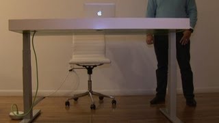 This smart desk nudges you to stand more