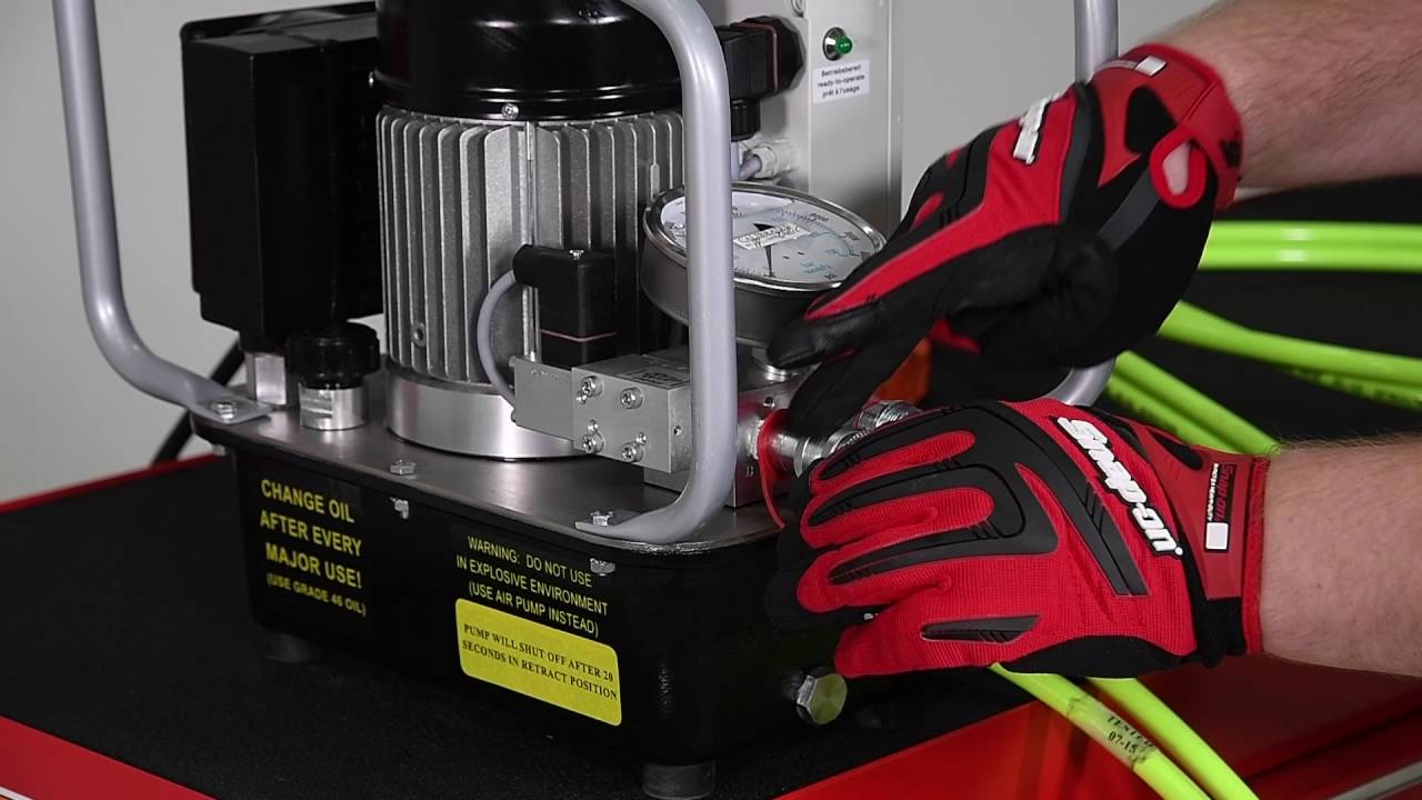 LTQ Hydraulic Torque Wrench Demonstration YouTube