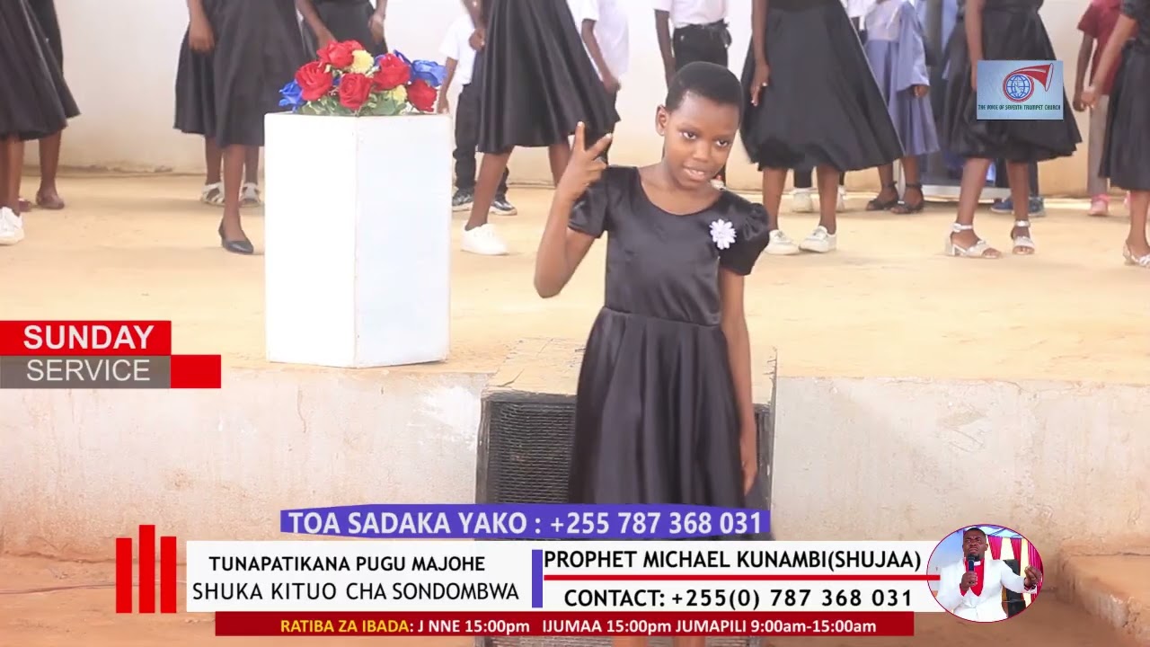 TAZAMA WATOTO WAKIMUIMBIA MUNGU