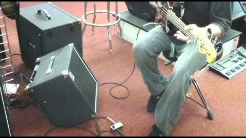 The New TC Ditto Looper - Presented by Frank Maglio Demo by Joe Kustek