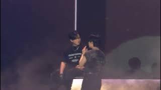 Twilight (HONGKONG D2) MinSung MinBin MinLix Moments - Stray Kids Dominate Live Fancam