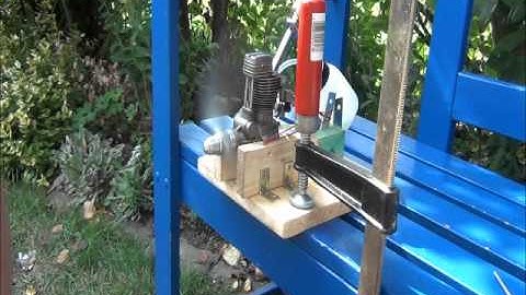 O.S. FS-40 4 Stroke Methanol Engine