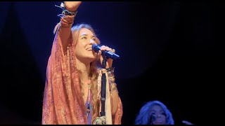 Video thumbnail of "Lauren Daigle - Tremble [Live] (Fun Fact Video)"