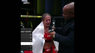 An emotional win for Karolina Kowalkiewicz at #UFCVegas80 ❤️