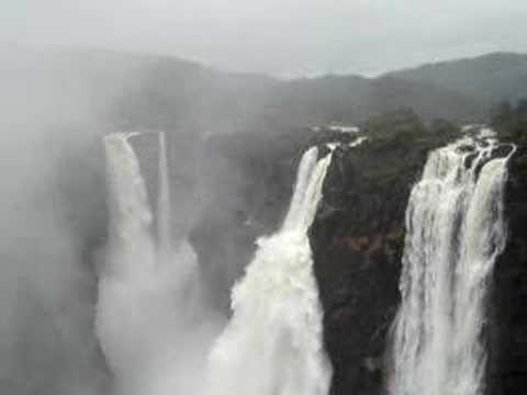 Jog Falls (Kannada-à²à³à² à²à²²à²ªà²¾à²¤ ) is the highest untiered waterfalls in India, located in Shimoga District of Karnataka state. Created by Sharavathi River falling from a height of 253 meters (829 ft), Jog Falls is one of the major attractions in Karnataka tourism. It is also called by alternative names of Gerusoppe falls, Gersoppa Falls and Jogada Gundi.