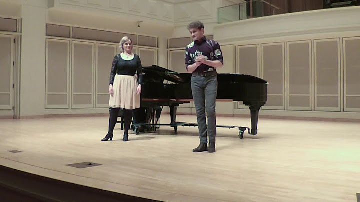"Die letzte Rose" scene from Flotow's Martha with Chloe Boelter
