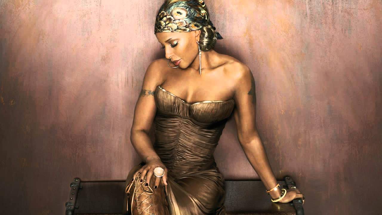 The Listener's Lounge Hip Hop Soul with Mary J Blige. 